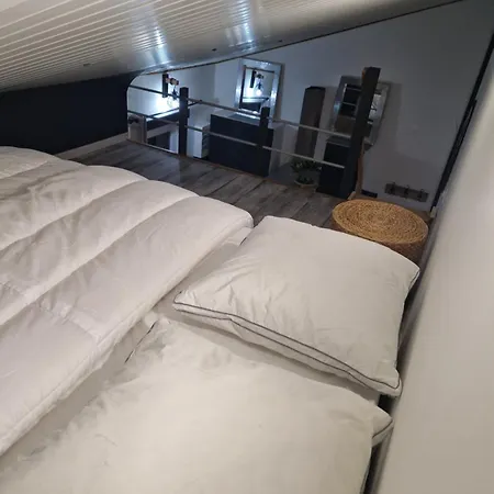 A 200m De La Avec Parking Gratuit Et Terrasse Apartamento Berck